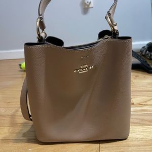 Bucket Coach bag